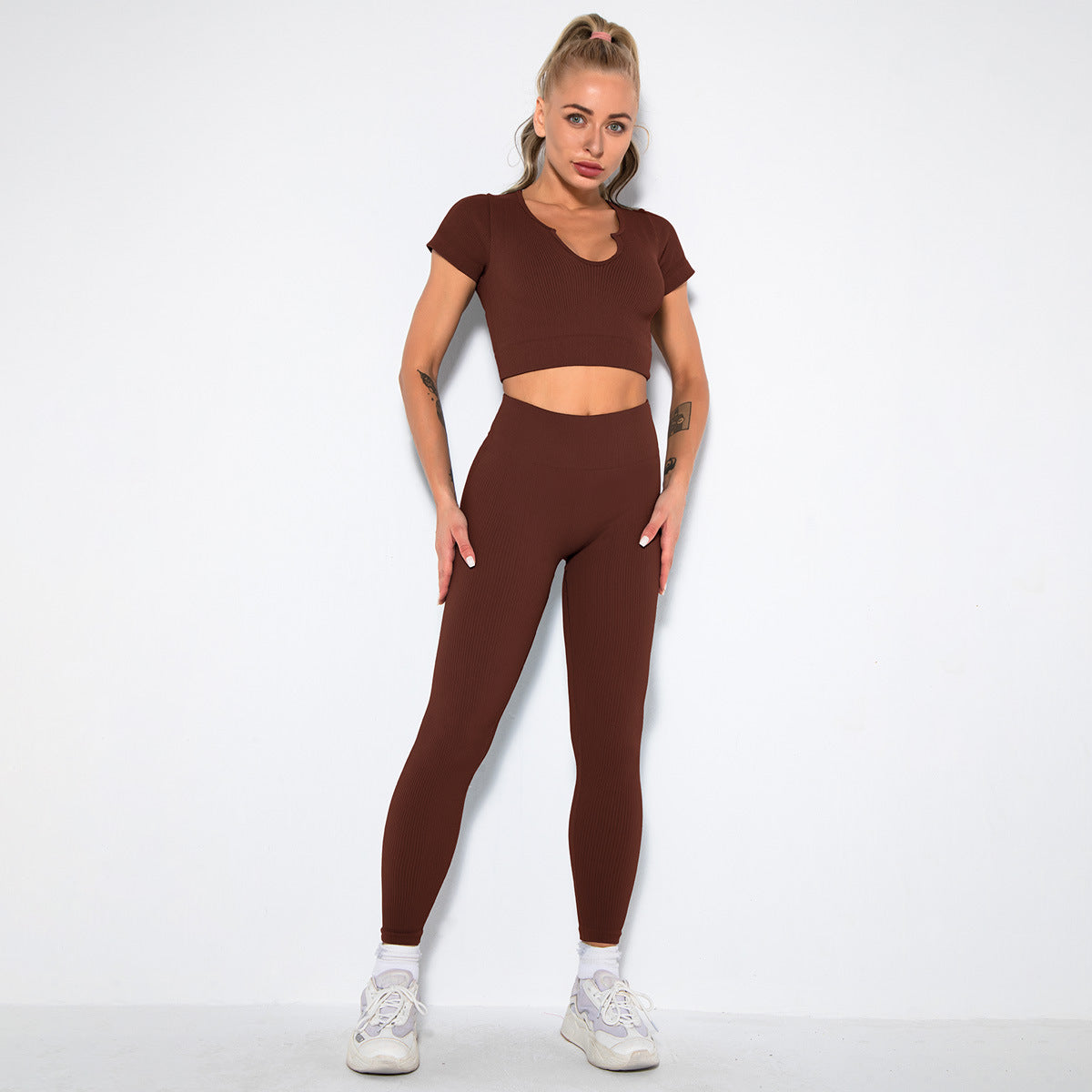 #color_brown