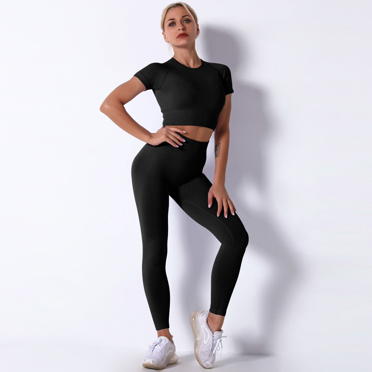 Mahainla Activewear